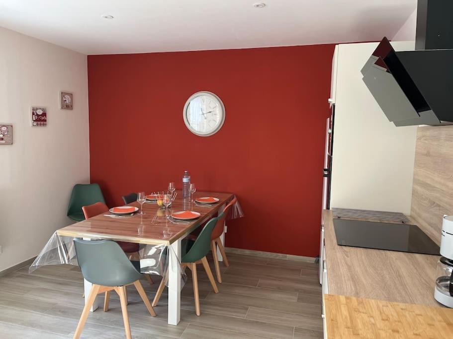La Petite Maison Vermand Exterior photo